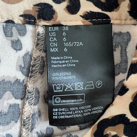 H&M | Divided Split Midi Skirt Buttons Chetah - Picture 6 of 6